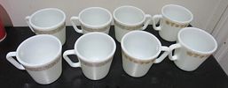 BIN PRICE $10. GROUP OF 8 PYREX D HANDLE MUGS. MINT CONDITION.Image - 3