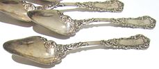 BIN PRICE $10. 4 ORNATE SILVERPLATE MELON/GRAPEFRUIT SPOONS. W.H. GLENNY.Image - 2
