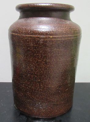 ANTIQUE BROWN STONEWARE CROCK EXCELLENT CONDITION.