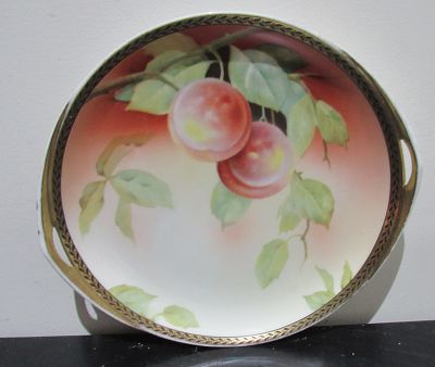 BIN PRICE $10. ROSENTHAL DONATELLO PEACHES CABINET PLATE.