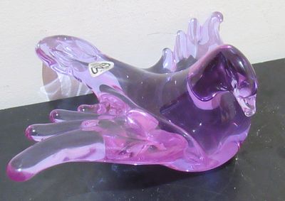 BIN PRICE $10. SIGNED MCM SWEDISH ART GLASS BIRD.