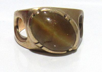 14KT GOLD BIRK'S TIGEREYE RING. 4.22 GRAMS.