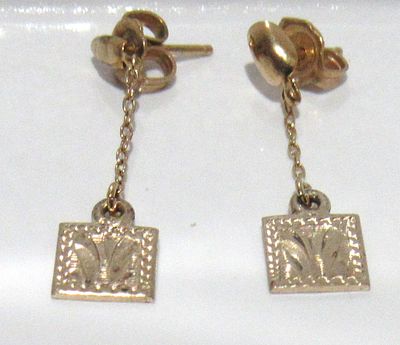 STERLING SILVER WITH GOLD WASH DANGLER EARRINGS.
