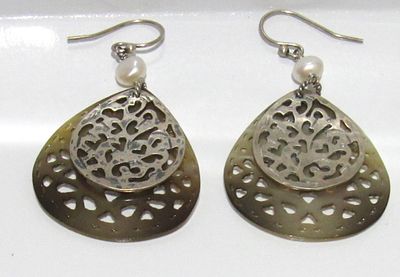 STERLING SILVER & MOP EARRINGS.