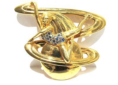 RARE SIGNED SWAROVSKI CRYSTAL (SWAN LOGO) DANCING LADY ON SATURN BROOCH.