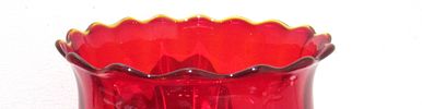 BIN PRICE $15.RUBY/AMBERINA GLASS TULIP VASE. EXC. CONDITION. NO CHIPS, CRACKS, REPAIRS.Image - 1