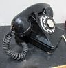 BIN PRICE $20. ART DECO GENERAL ELECTRIC BLACK BAKELITE TELEPHONE. VG COND. NO CHIPS, CRACKS Image - 1