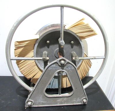 BIN PRICE $10. 1940S ATOMIC MACHINE AGE SEELEY SYSTEMS CORP. CARD WHEEL. METAL ROTARY CONTACT 