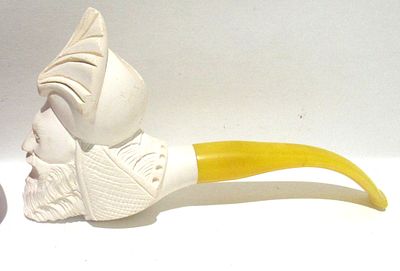VINTAGE MEERSCHAUM PIPE. UNUSED. 5.75" OVERALL LENGTH.