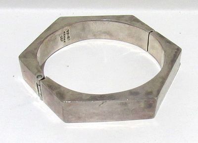 SIGNED TAXCO MEXICO MCM MODERNIST STERLING SILVER BRACELET. 23.3 GRAMS