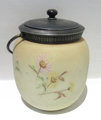 ANTIQUE BURMESE ART GLASS BY MOUNT WASHINGTON BISCUIT BARREL.