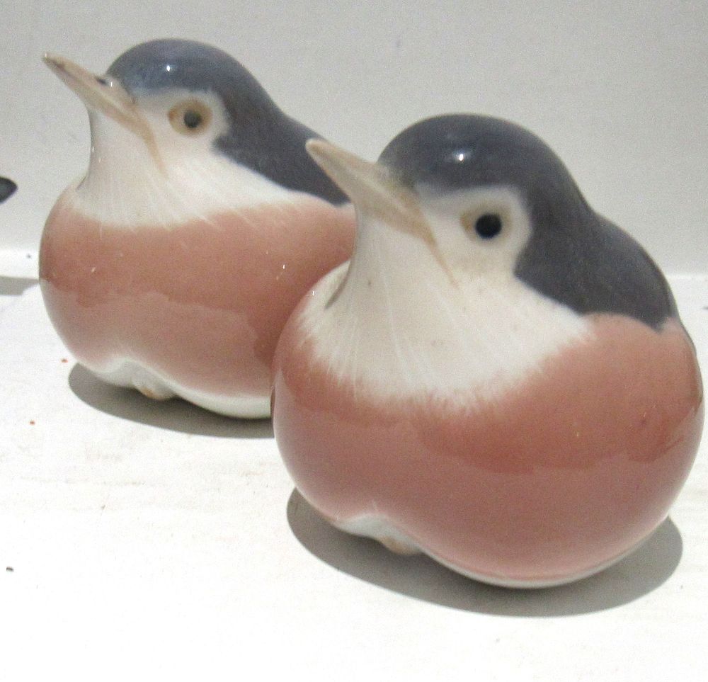 Lot 315: BUY-IT-NOW PRICE $20.PAIR ROYAL COPENHAGEN DENMARK ROBIN 2266 FIGURINES.