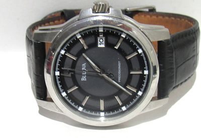 BULOVA PRECISONIST MAN'S WRIST WATCH WITH ORIGINAL BOX. WORKING-NEW BATTERY.