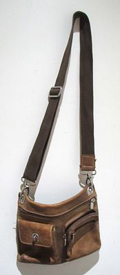 BUY=IT-NOW PRICE $25. ROOTS GENUINE LEATHER MADE IN CANADA CROSS BODY PURSE/BAG. EXCELLENT 