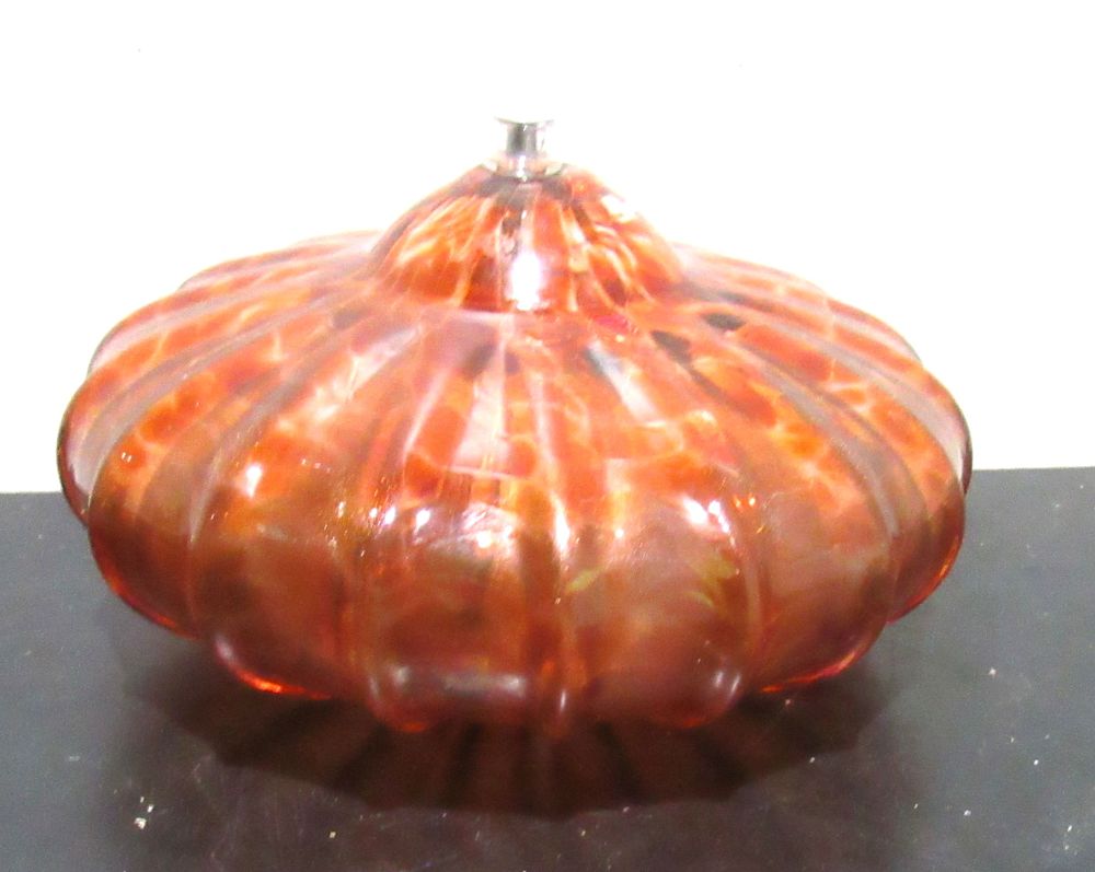 Lot 615: BUY-IT-NOW PRICE $25. SIGNED IAN FORBES ART GLASS OIL LAMP.