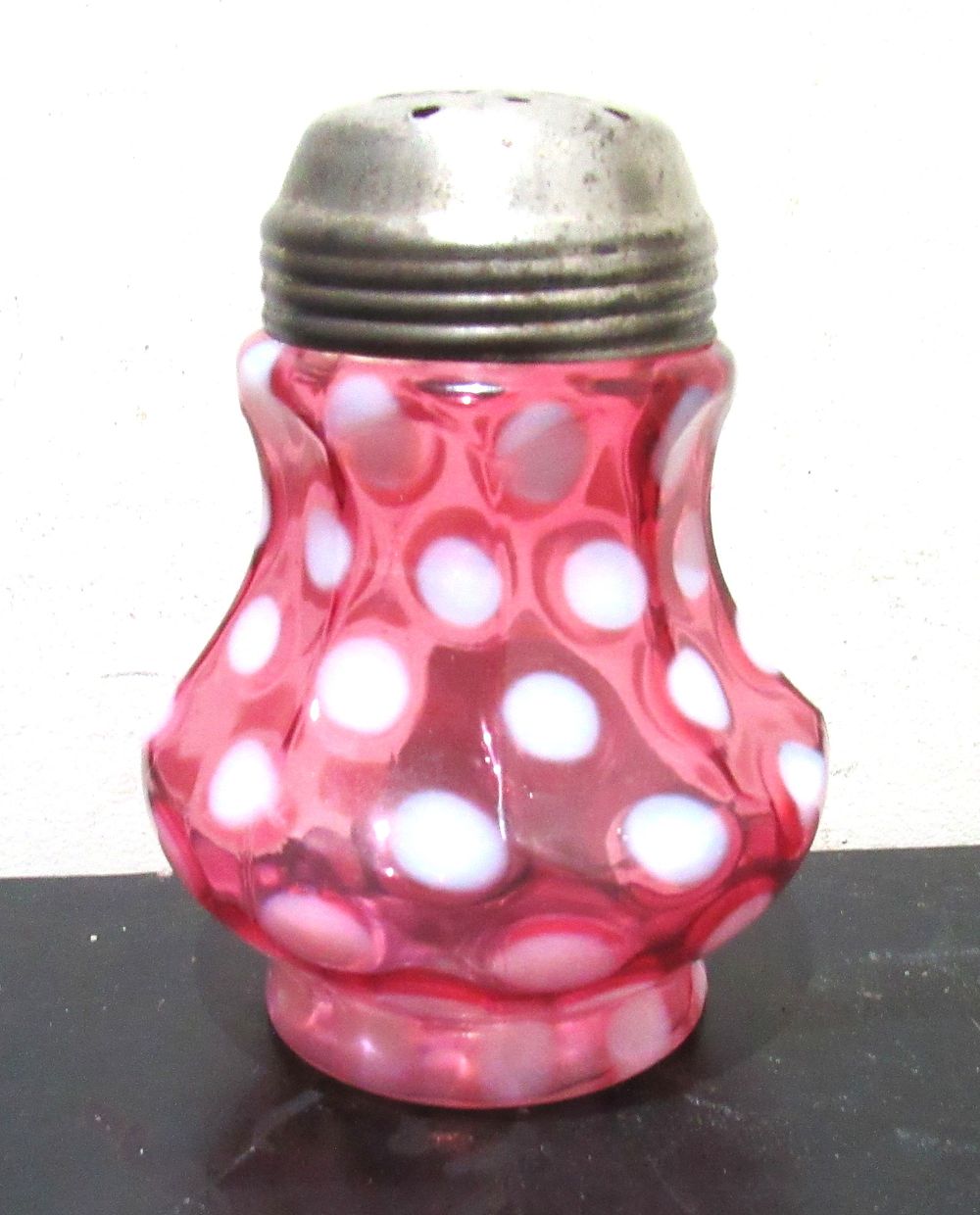 Lot 647: BUY-IT-NOW PRICE $50.. ANTIQUE COIN DOT CRANBERRY SHAKER.