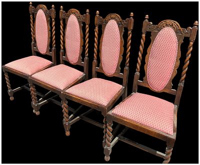 A set of four Jacobean Revival oak side chairs. A set of four oak side chairs in the Jacobean 
