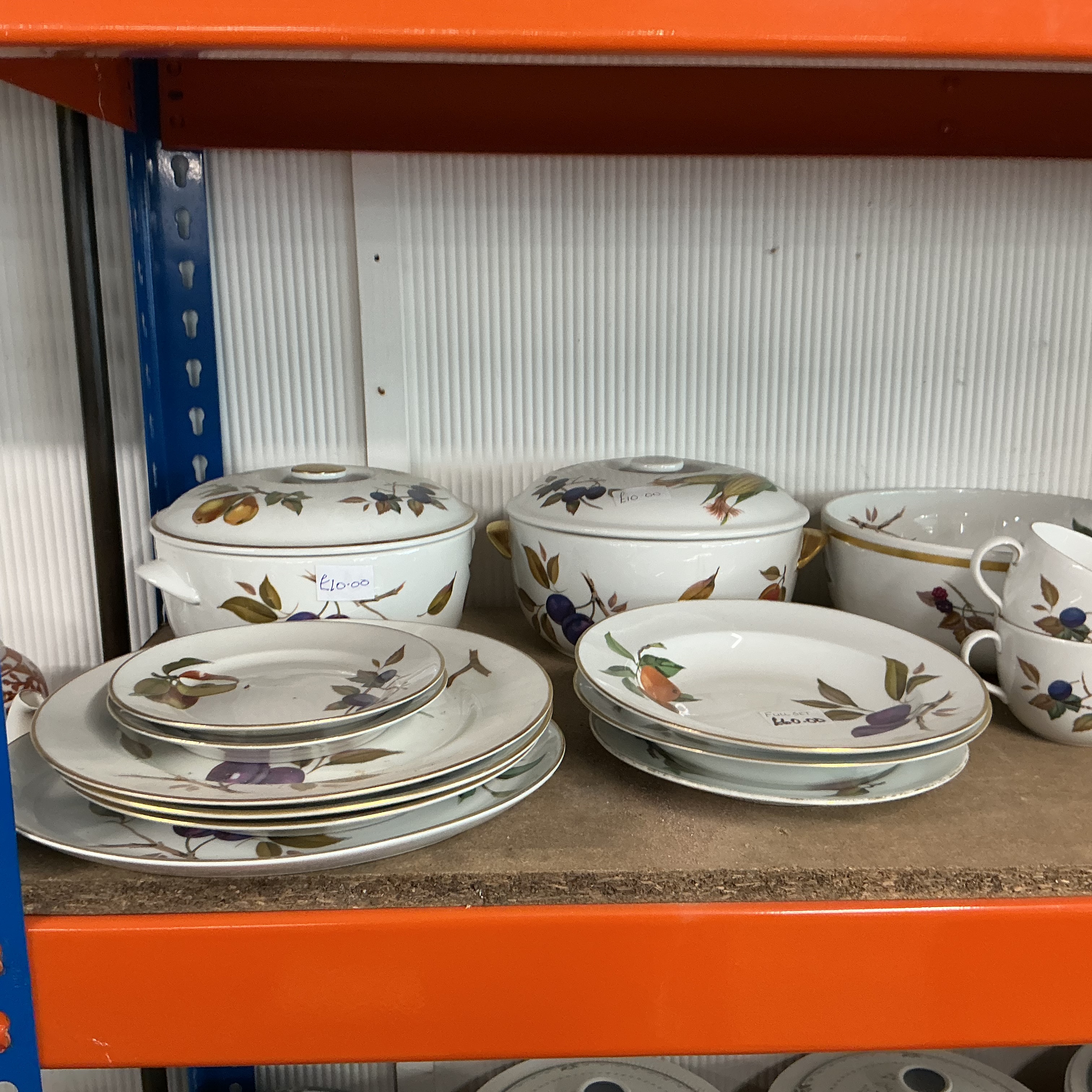 A Collection of Ceramic Dinnerware Attributed to Royal Worcester 'Evesham' Pattern