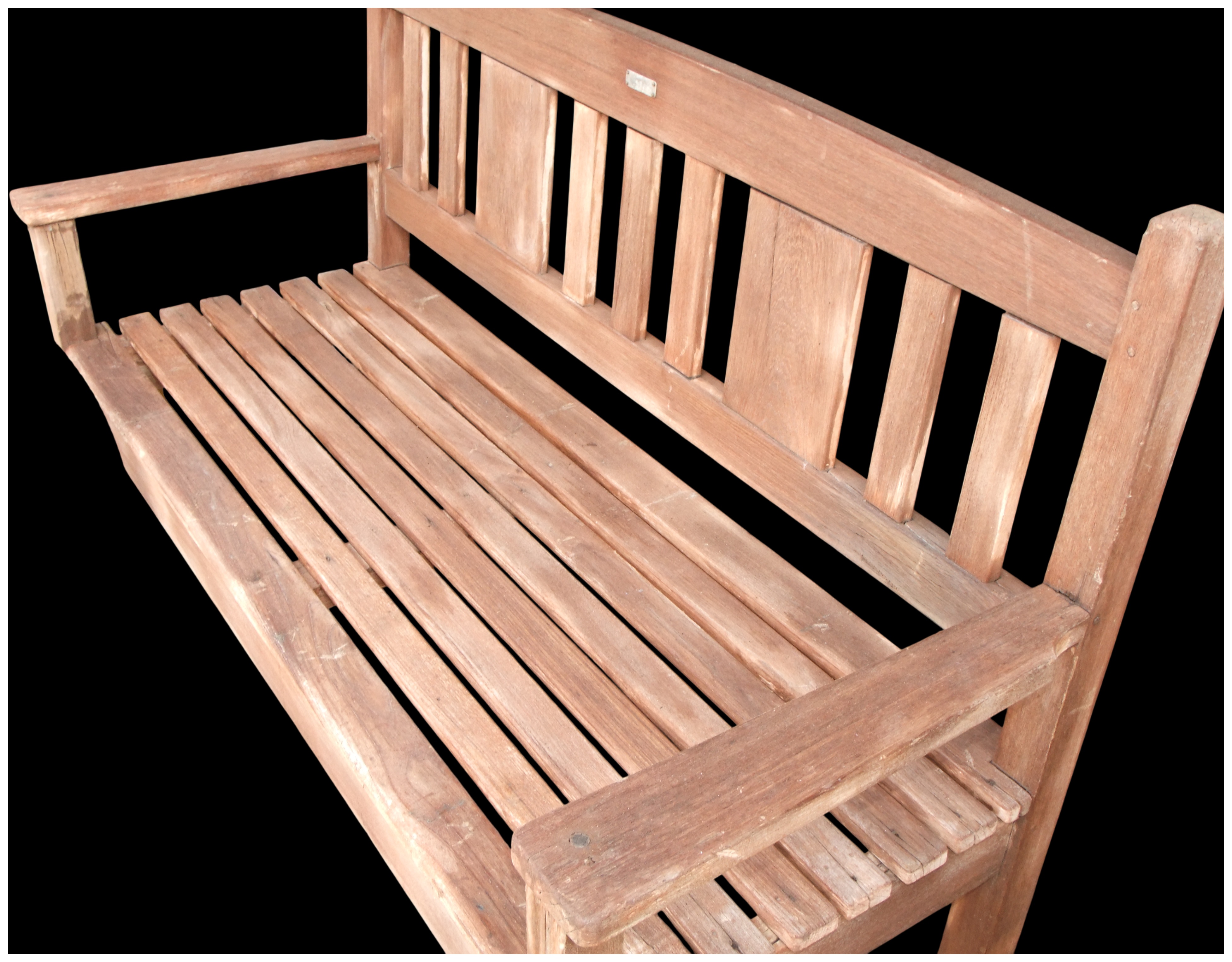 No reserve.Slatted Hardwood Garden Bench