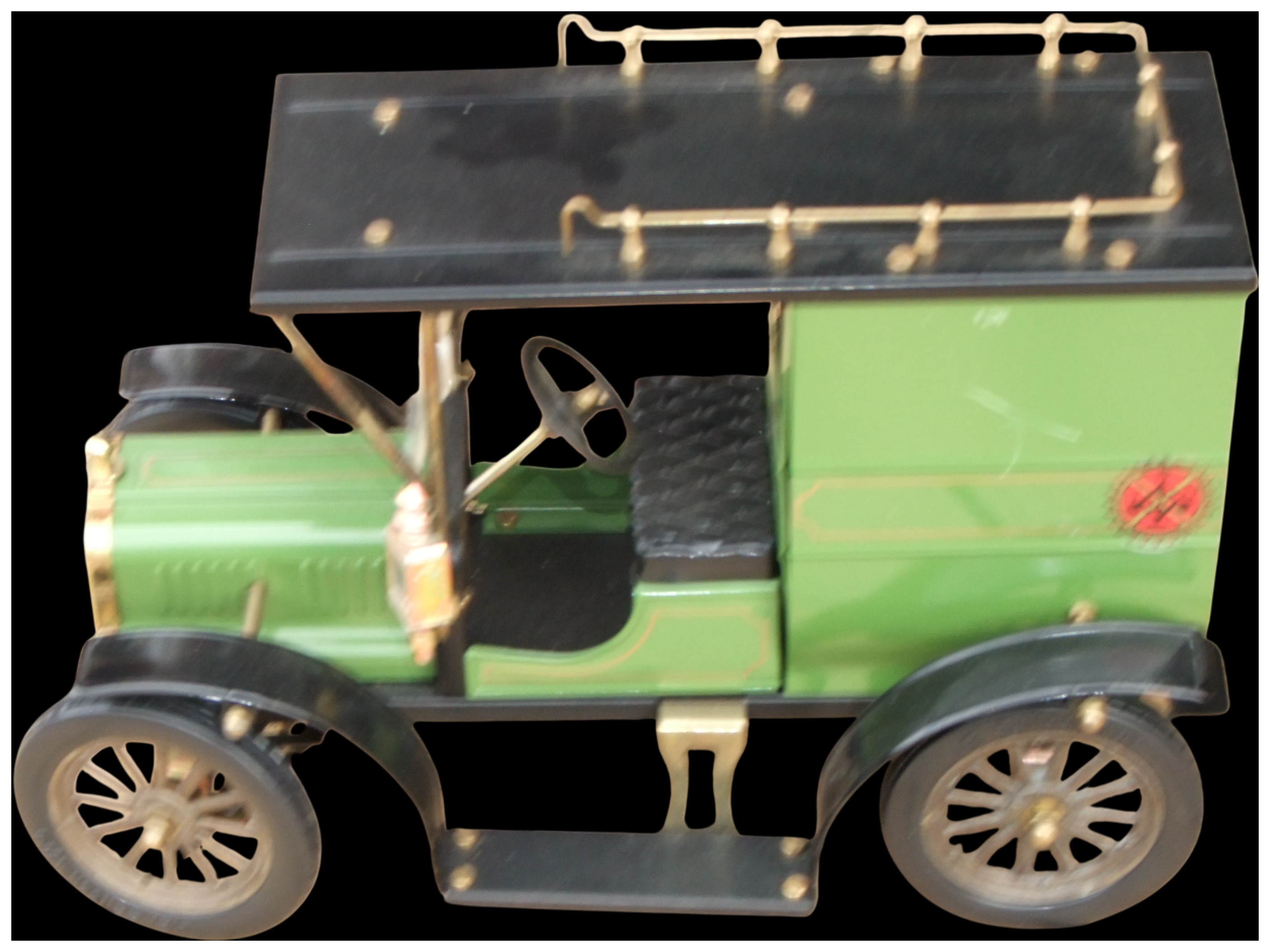 No reserve. Vintage-style pressed metal delivery van model