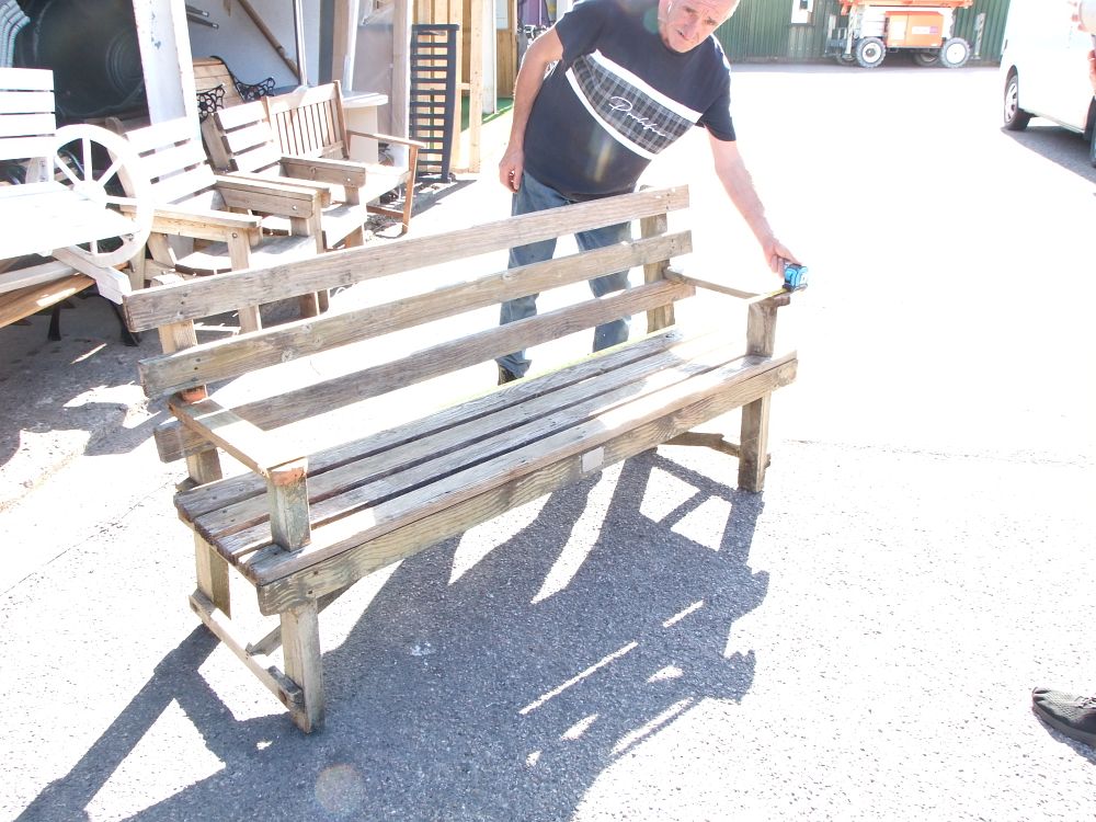 Lot 12: A Five Foot Slatted Softwood Garden Bench