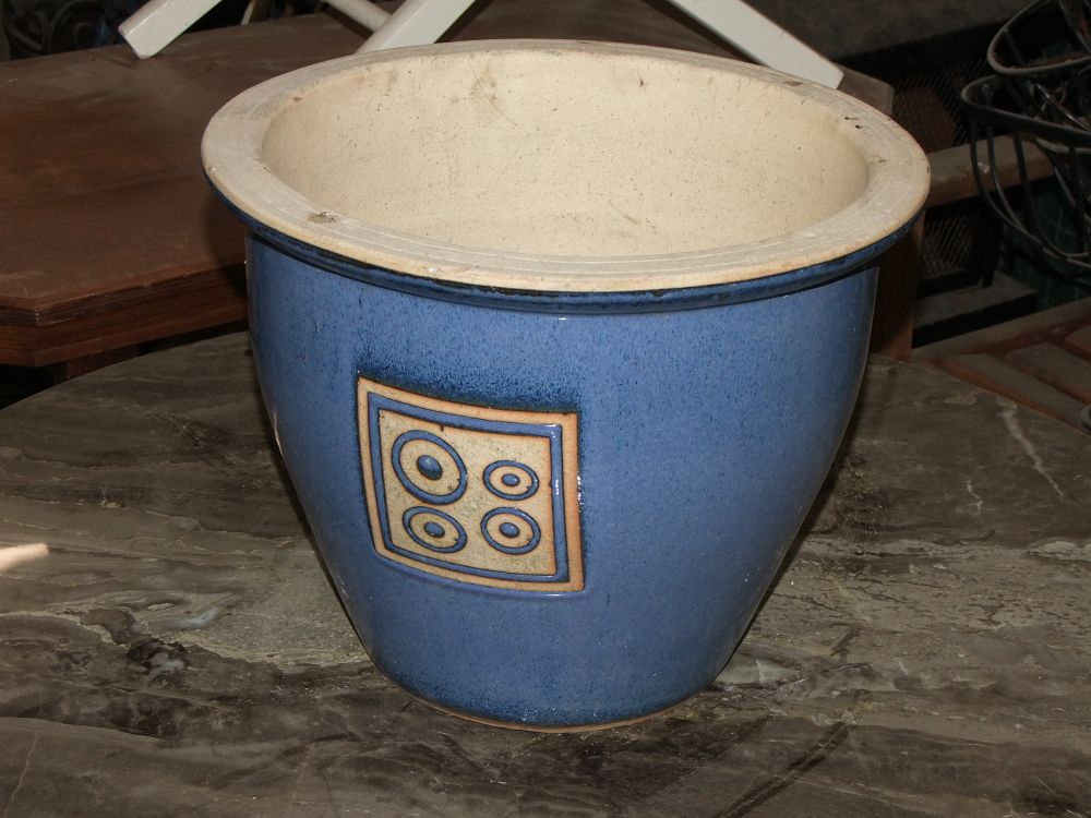 Lot 45: A Studio Pottery Style Mottled Blue Glazed Ceramic Planter