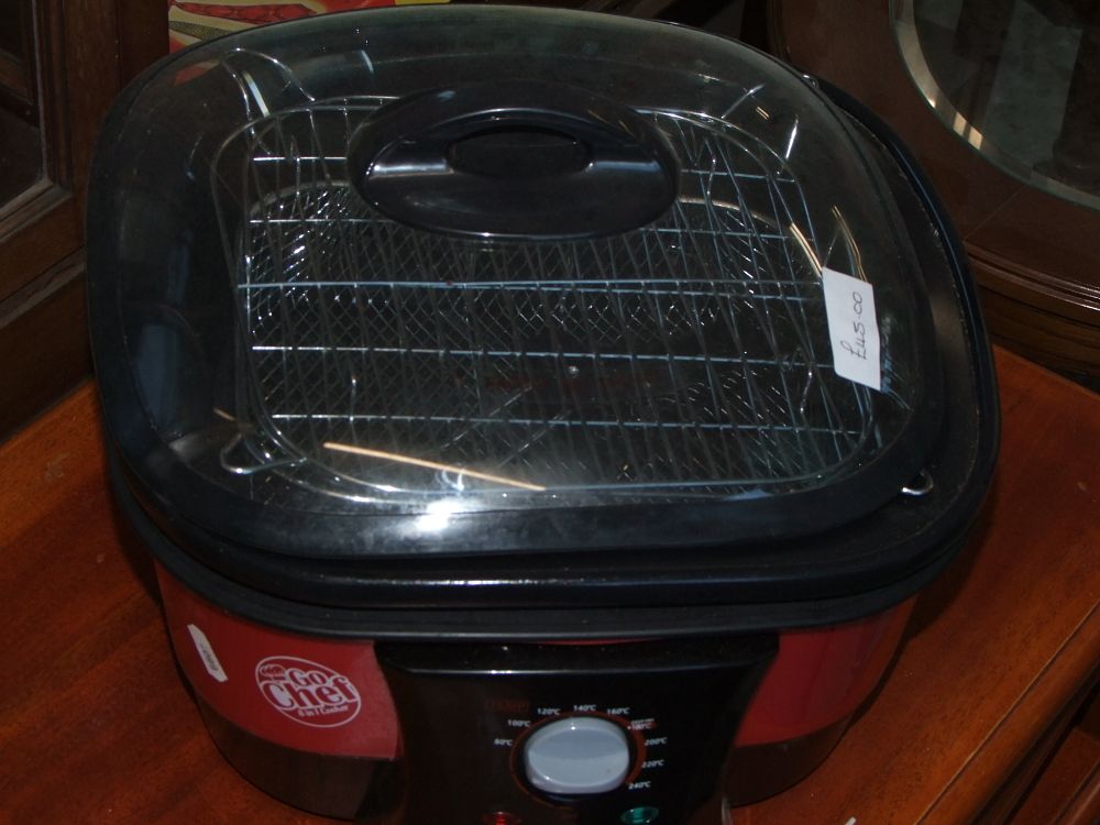 Lot 49: Go Chef 8 in 1 Multi-Cooker