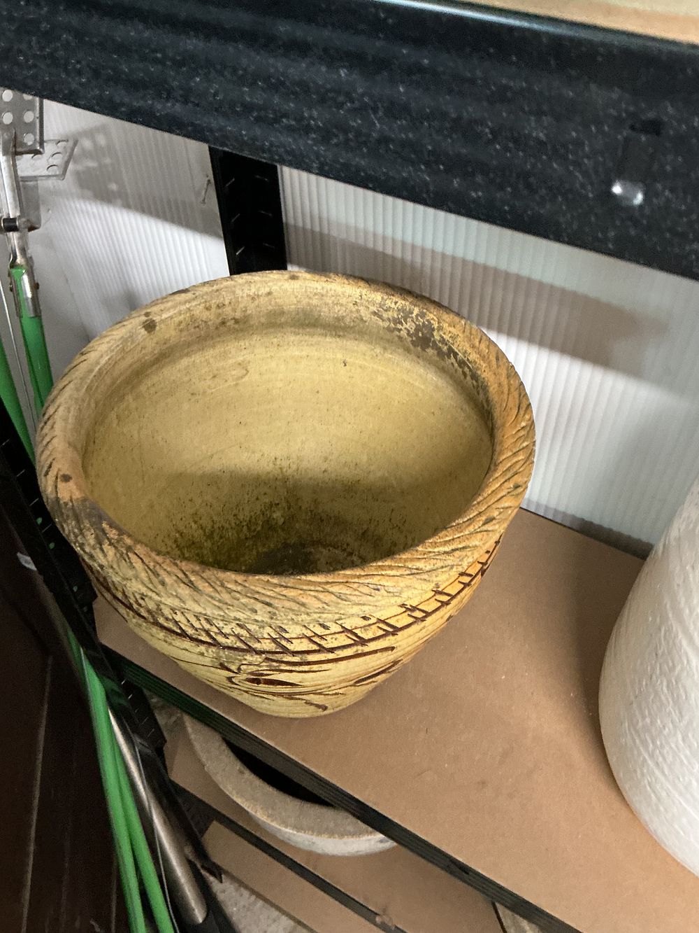 Lot 395: Large Stoneware Garden Planter with Incised Wood-Effect Decoration