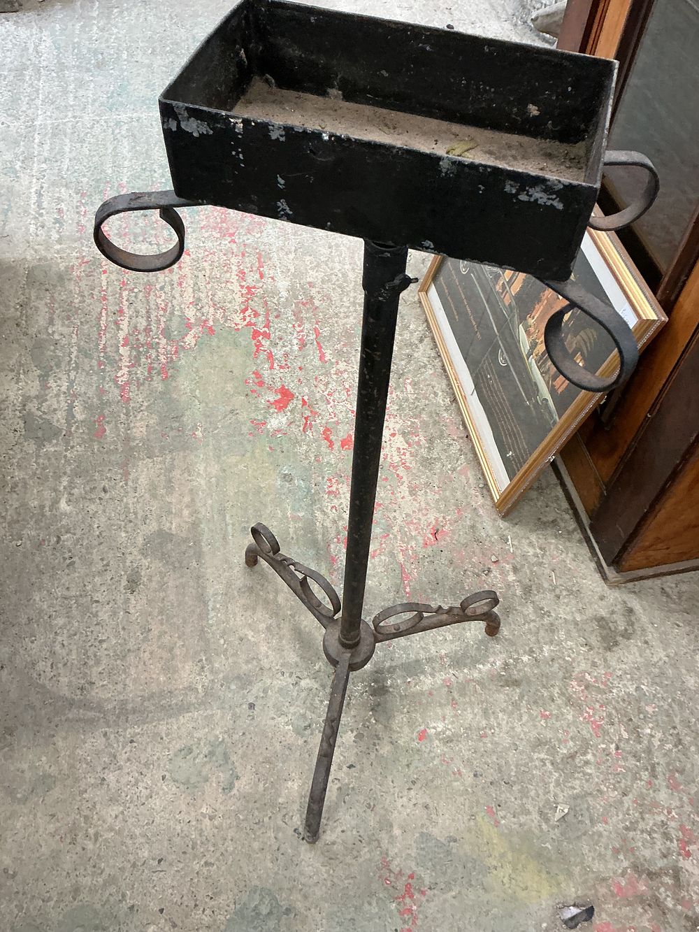Lot 467: Antique Wrought Iron Floor-Standing Industrial Style Stand