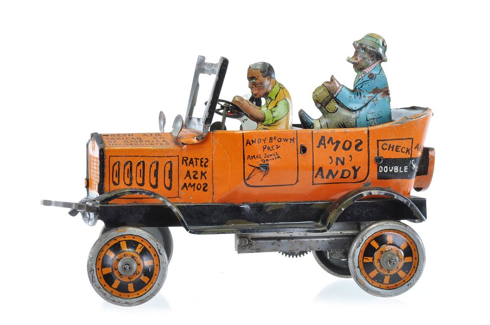 Lot 223: Amos 'N' Andy Tin Windup Car by Marx