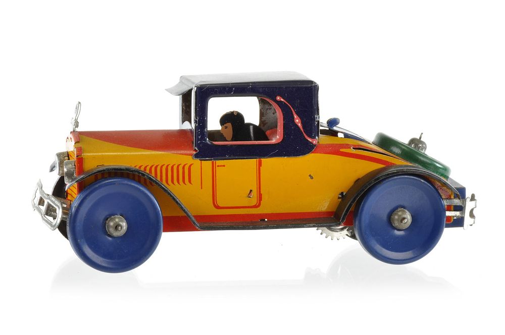 Lot 257: Marx Royal Coupe Tin Car with Rare Rumble Seat