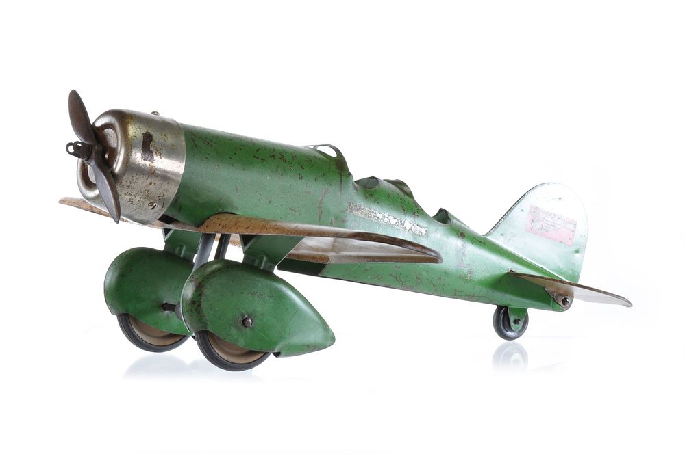 Lot 288: Steelcraft Lockheed Sirius in Green and Tan