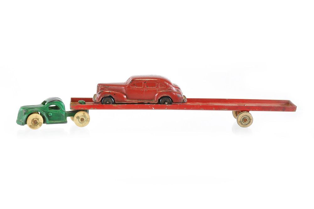 Lot 360: Arcade Cast Iron truck and Trailer with Car