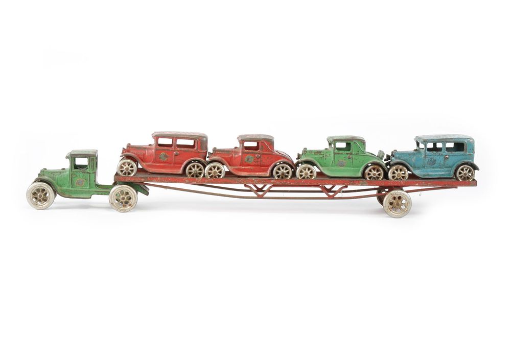 Lot 362: Arcade Cast Iron Truck with Model A Trailer