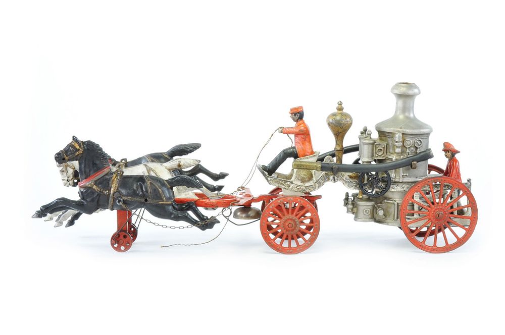 Lot 405: Hubley Large Cast Iron Fire Engine circa 1915