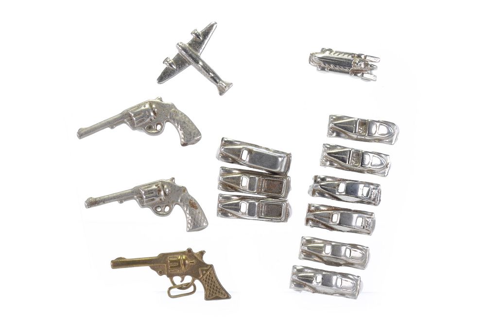 Lot 412: Grey Iron Nickel-Plated Iron Penny or Prize Package Toys Guns, Plane, Vehicles