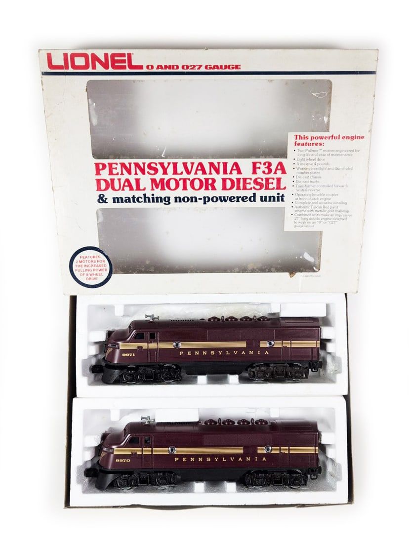Lot 510: Lionel 6-8970 O Gauge Pennsylvania F3 Tuscan AA Diesel Locomotive Set NMIB