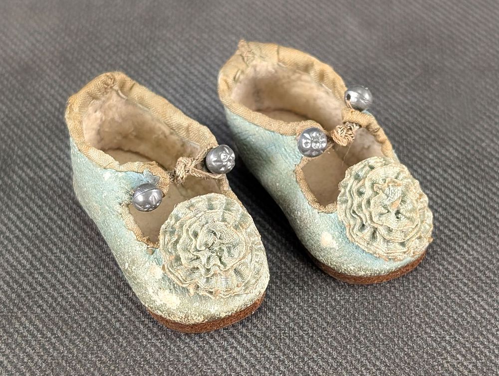 Lot 147B: Antique Jumeau Shoes