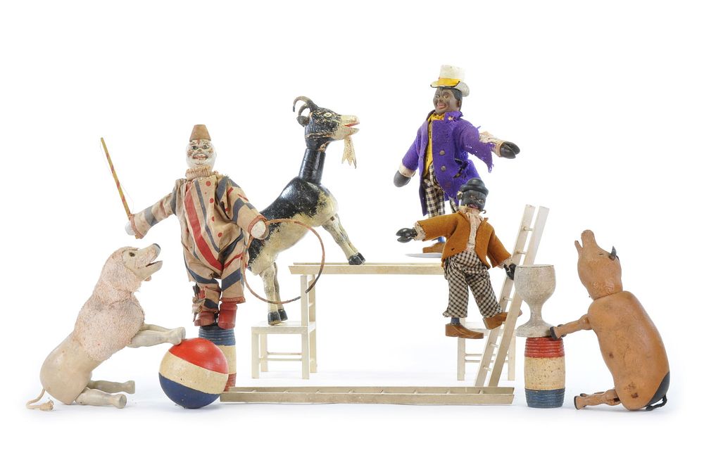Lot 209: Deluxe Schoenhut 20/28 Circus Jointed Figure Lot