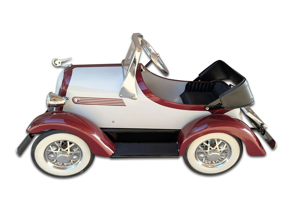 Lot 174C: 1930's Completely Restored Pontiac Pedal Car "Chief of the Sixes"