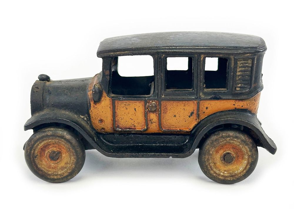 Lot 175: Arcade Number 3 Cast Iron Taxi
