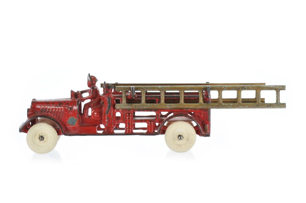 Lot 197: Large 1936 Arcade Toys Fire Ladder Truck