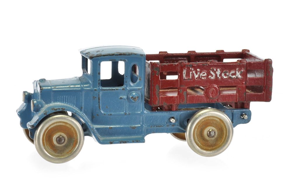 Lot 232: Kilgore Live Stock Stake Truck in Cast Iron