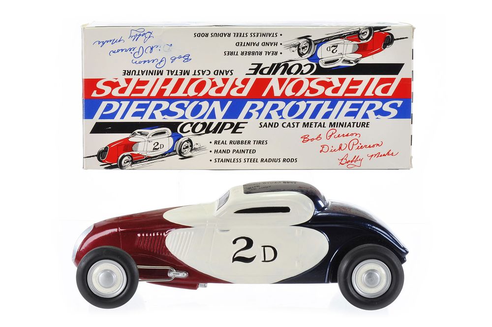 Lot 234: Pierson Brothers Cast Iron 2D Racer with Box
