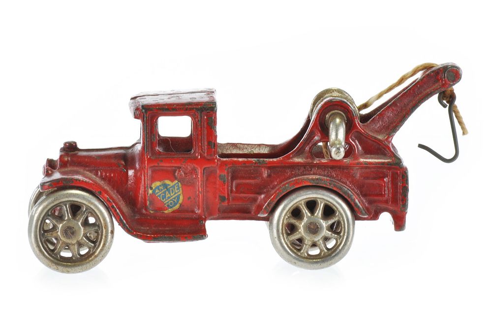 Lot 242: Ford Wrecker by Arcade Toys