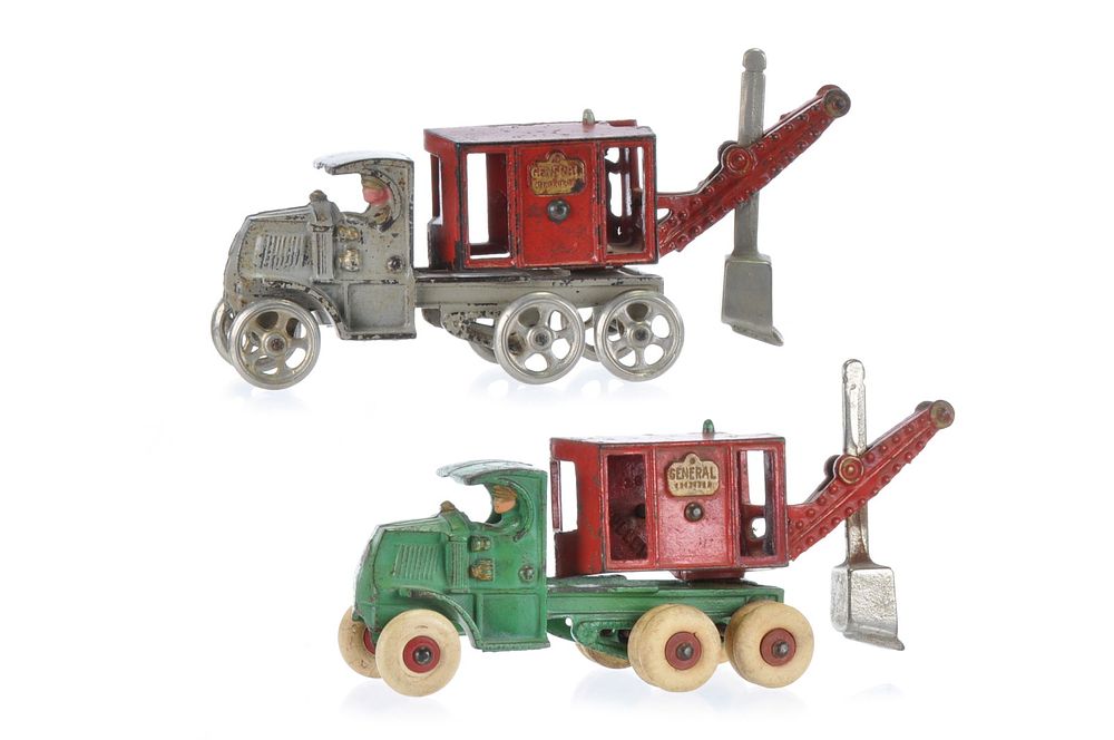 Lot 253: General Grey and Green Hubley Cast Iron