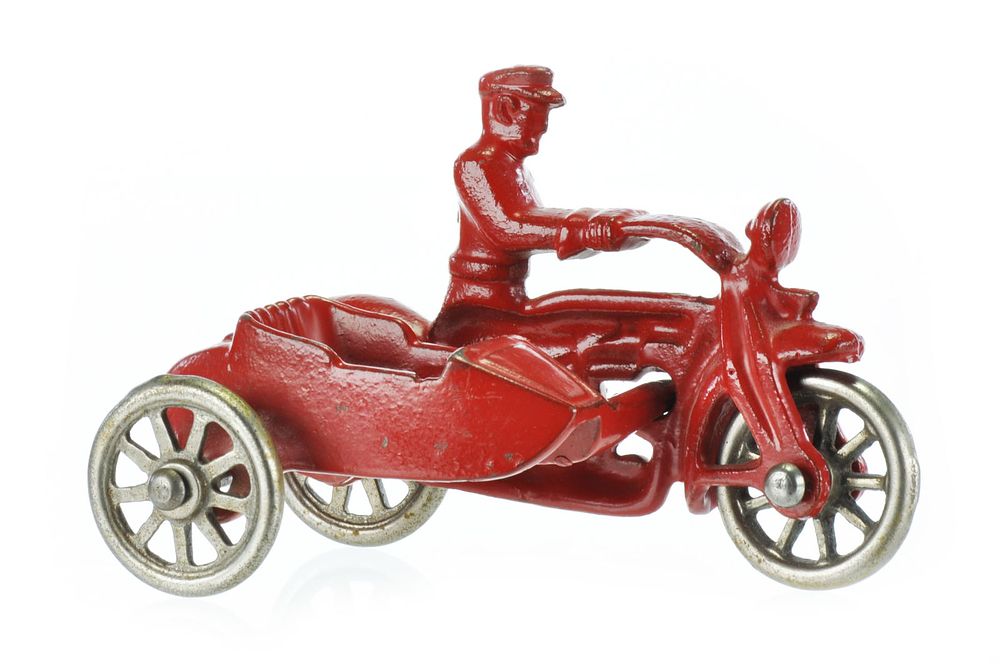 Lot 265: Near Mint Red Hubley Cop Motorcycle