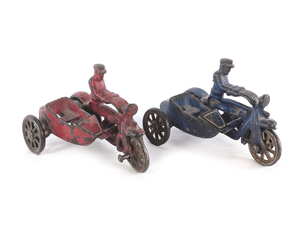 Lot 288: Set of 2: Hubley Red & Blue Cast Iron Police Motorcycle w/Sidecar & Metal Wheels