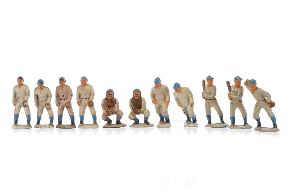 Lot 305: Auburn Rubber Baseball Players Blue Team (11)