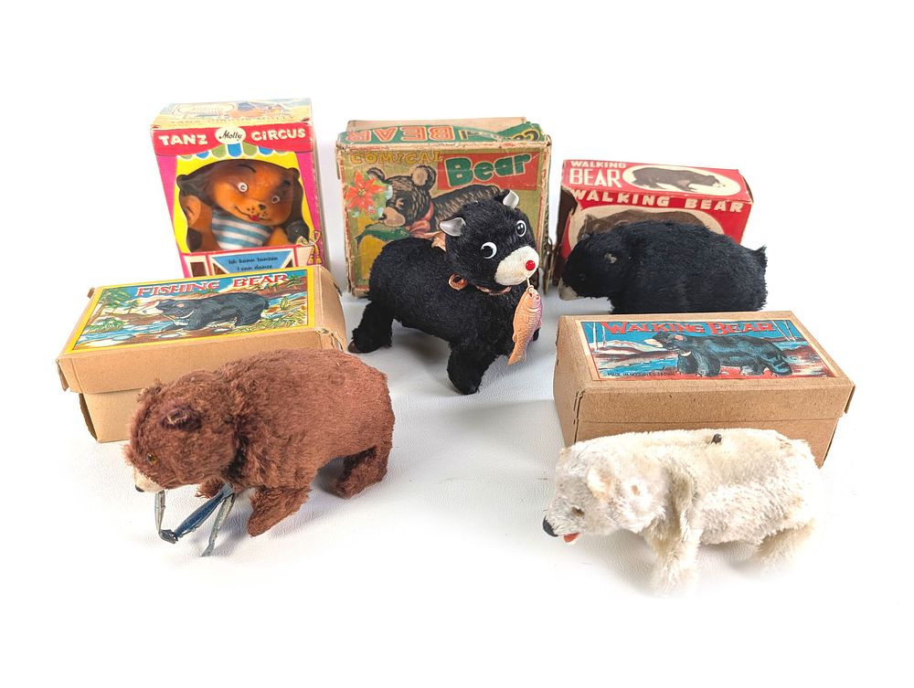 Lot 403: 5 West Germany, Japanese & Occupied Japan Windup Mechanical Bears Boxed Works